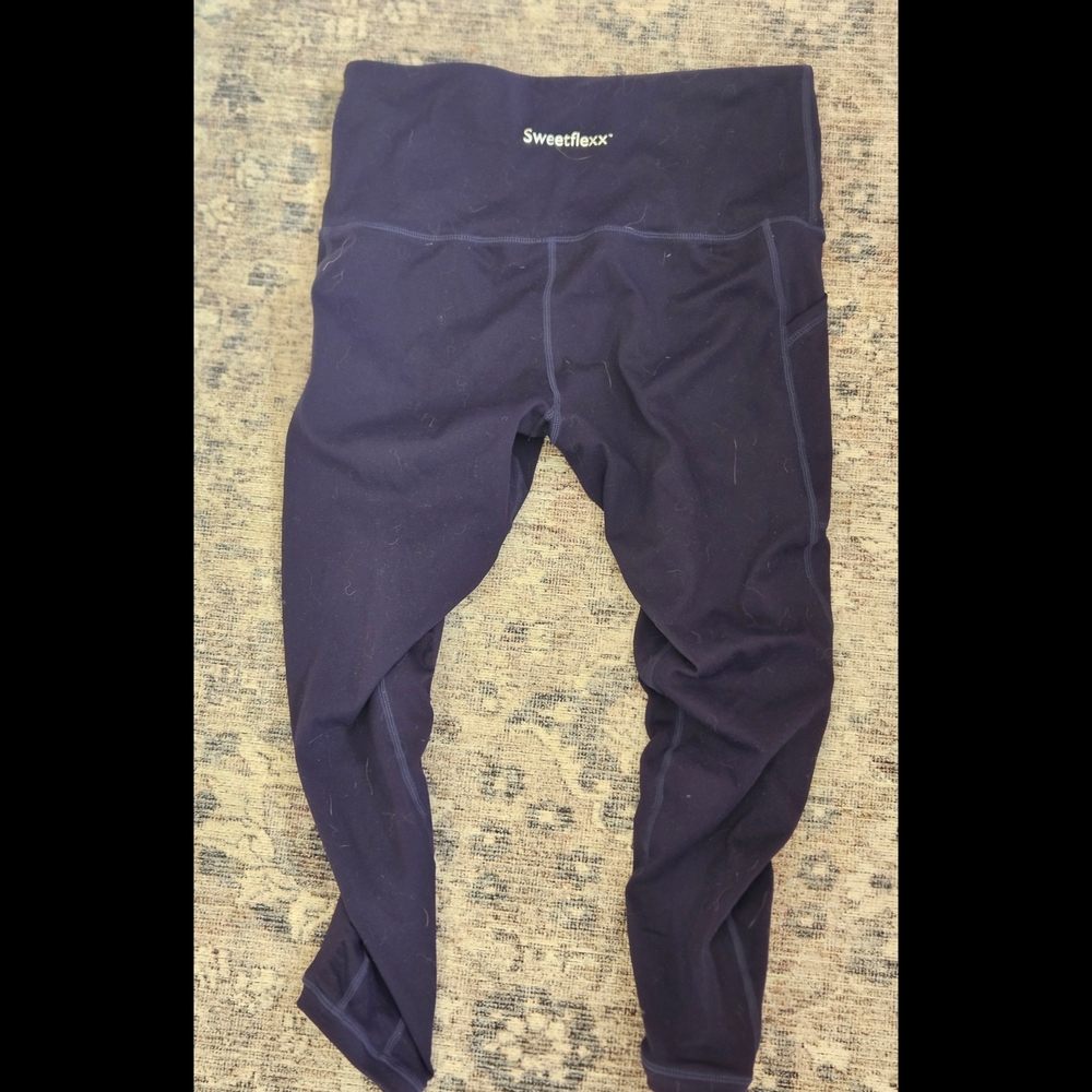 Sweetflexx Capris With Pockets